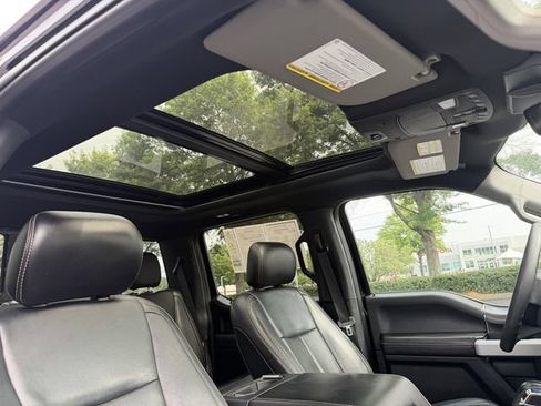 Used 2020 Ford F150 Lariat w/ Equipment Group 502A Luxury AWD/4WD image 41