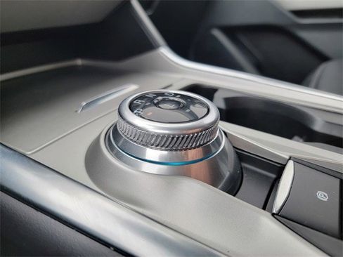 Certified 2023 Ford Explorer XLT w/ Equipment Group 202A image 31