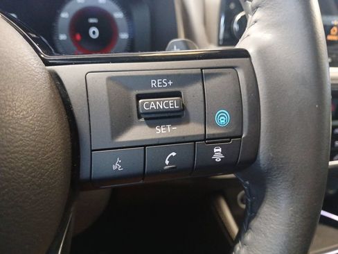 Used 2023 Nissan Rogue Platinum w/ Platinum Premium Package AWD/4WD image 21