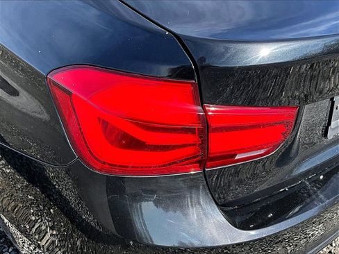 Used 2017 BMW 330i Sedan image 25