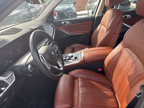 Certified 2023 BMW X7 xDrive40i w/ Executive Package image 15
