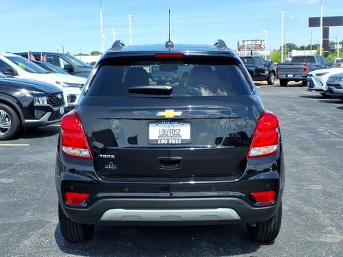Used 2021 Chevrolet Trax LT w/ Driver Confidence Package FWD image 29