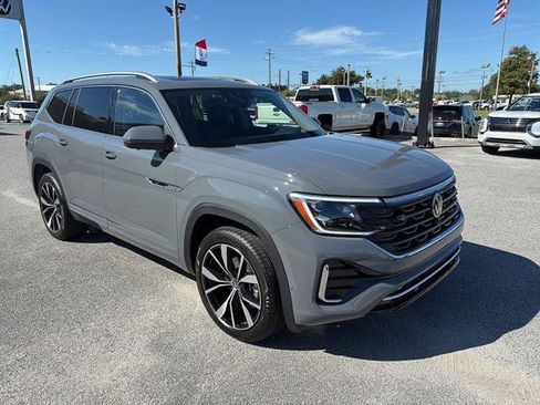 New 2026 Volkswagen Atlas SEL Premium R-Line AWD/4WD image 8