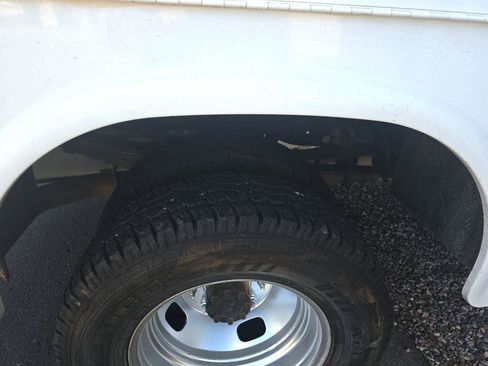 Used 2015 Ford F350 XL w/ Trailer Tow Package image 33