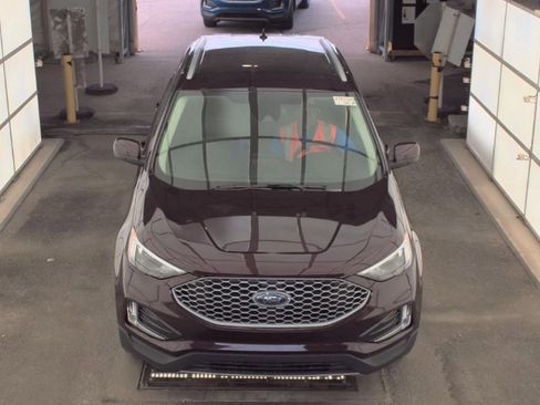 Used 2023 Ford Edge SEL w/ Convenience Package AWD/4WD image 3