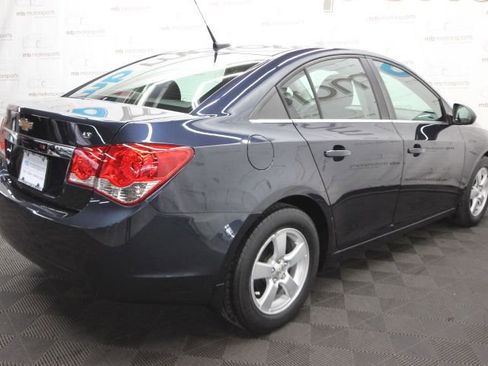 Used 2014 Chevrolet Cruze LT image 7
