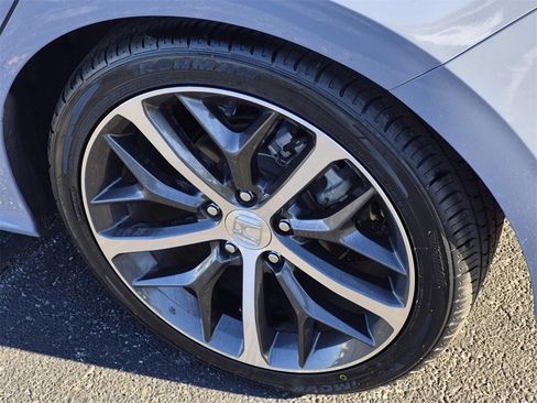 Used 2024 Honda Civic Touring image 7