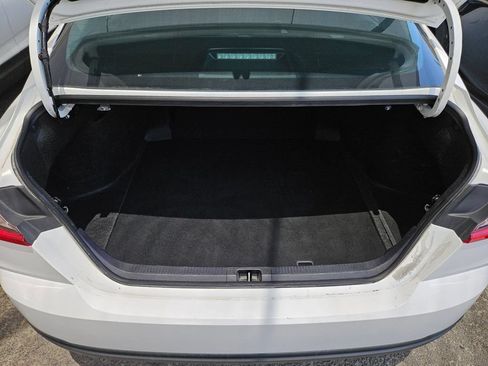 Used 2025 Toyota Camry LE FWD image 28