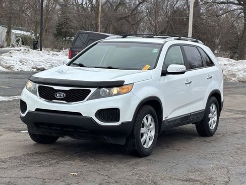 Used 2013 Kia Sorento LX image 21