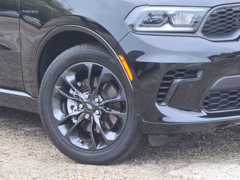 Certified 2024 Dodge Durango R/T image 3