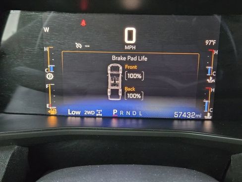 Used 2023 Chevrolet Colorado Trail Boss w/ Technology Package AWD/4WD image 16