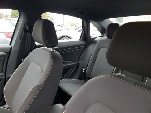 Certified 2025 Volkswagen Jetta Sport image 16