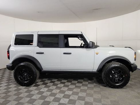 New 2026 Ford Bronco Badlands AWD/4WD image 8