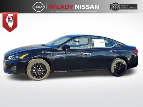 New 2025 Nissan Altima 2.5 SV w/ SV Special Edition Package image 4