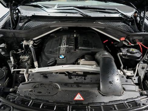 Used 2014 BMW X5 xDrive35i image 41