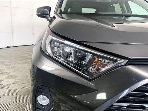 Used 2019 Toyota RAV4 XLE image 28