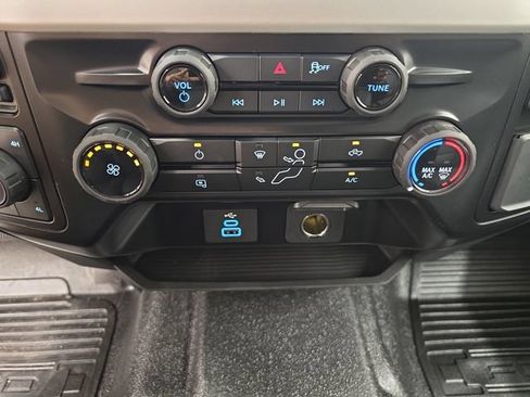 New 2026 Ford F250 XL w/ XL Chrome Package AWD/4WD image 30