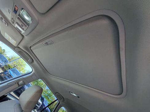 Used 2018 Subaru Outback 2.5i Limited image 20