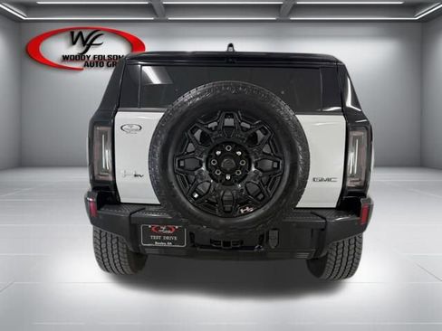 New 2026 GMC Hummer EV SUV AWD/4WD image 7