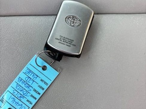 Used 2013 Toyota Sienna Limited w/ Premium Pkg AWD/4WD image 29