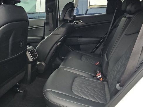 Used 2023 Kia Sportage X-Line w/ X-Line Premium Package image 13