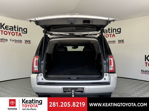 Used 2020 GMC Yukon XL SLT AWD/4WD image 17