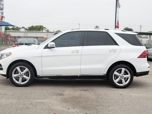 Used 2017 Mercedes-Benz GLE 350 w/ Premium 1 Package image 6