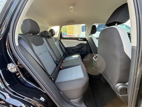 Used 2025 Volkswagen Taos S FWD image 22