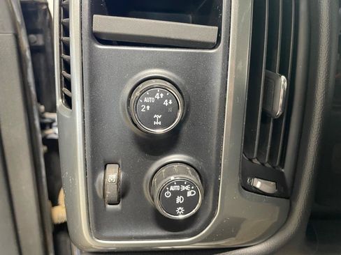 Used 2015 Chevrolet Silverado 1500 LT w/ LT Convenience Package AWD/4WD image 25