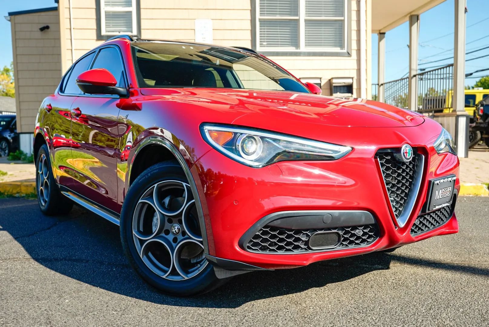 Used 2022 Alfa Romeo Stelvio Ti AWD/4WD image 3
