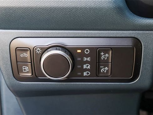 New 2026 Ford Maverick XL image 21