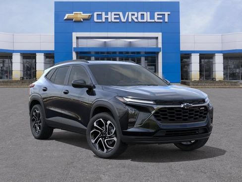 New 2026 Chevrolet Trax RS w/ Sunroof Package FWD image 7