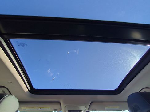 Used 2020 Acura RDX SH-AWD image 28