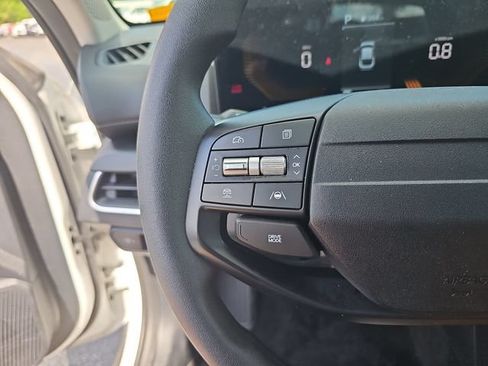 Used 2025 Kia K4 FWD image 17
