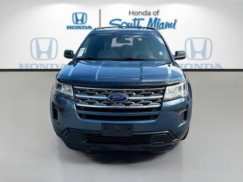 Used 2019 Ford Explorer FWD image 2