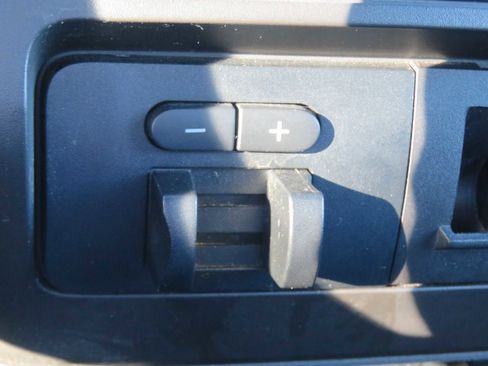 Used 2016 Ford F250 XL image 31