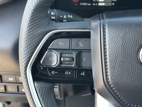 Used 2025 Toyota Tundra Platinum AWD/4WD image 14