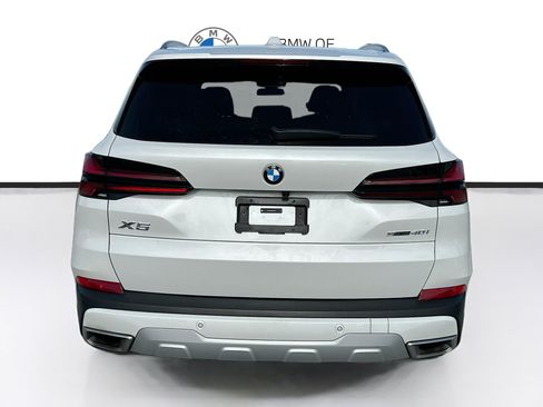 Used 2025 BMW X5 sDrive40i w/ Executive Package RWD image 6