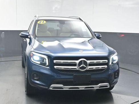 Used 2021 Mercedes-Benz GLB 250 GLB 250 w/ Premium Package image 3