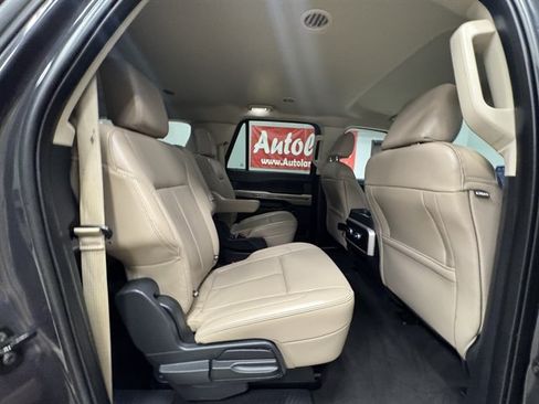 Used 2024 Ford Expedition Max XLT AWD/4WD image 13