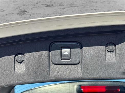 Used 2021 Nissan Murano Platinum w/ Cargo Package image 15