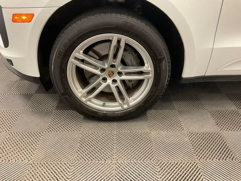 Used 2019 Porsche Macan S AWD/4WD image 16