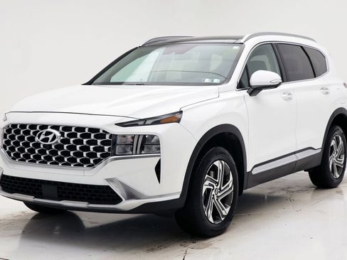 Used 2023 Hyundai Santa Fe SEL w/ Premium Package image 2