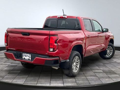 Used 2024 Chevrolet Colorado LT w/ LT Convenience Package RWD image 7