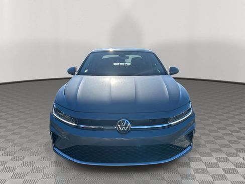 New 2026 Volkswagen Jetta SE image 8