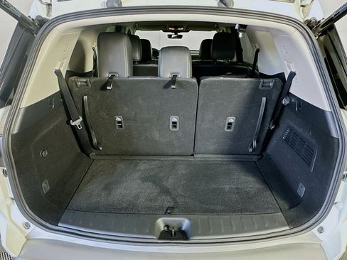 Used 2024 Nissan Pathfinder SL image 30