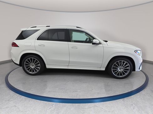 New 2026 Mercedes-Benz GLE 450 4MATIC image 4