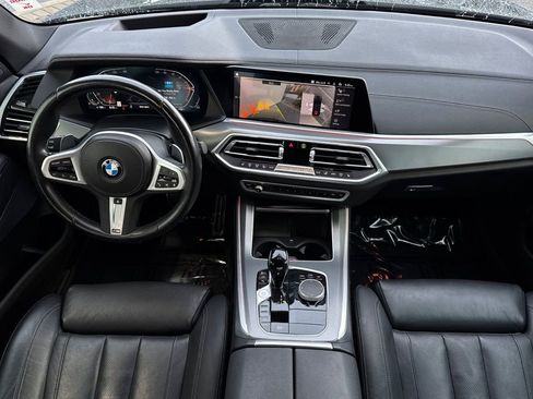 Used 2022 BMW X5 xDrive40i w/ M Sport Package image 14