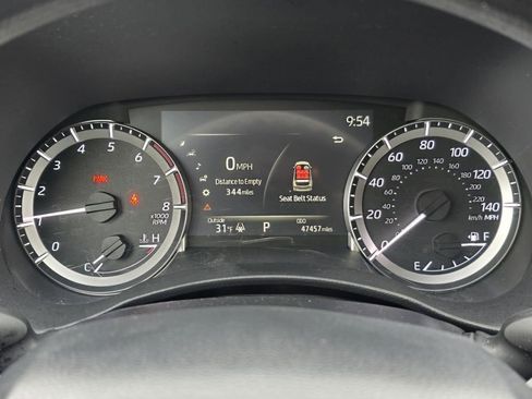 Used 2023 Toyota Highlander L image 13