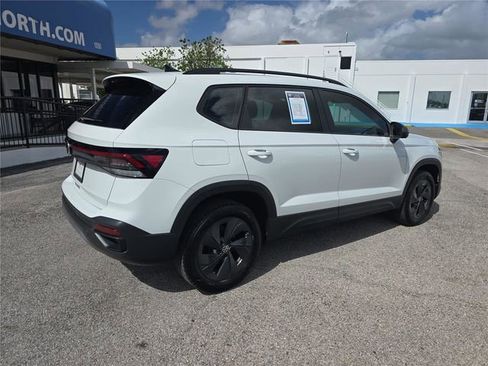 Used 2025 Volkswagen Taos S image 3